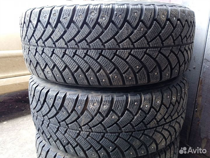 Bfgoodrich G-Force Stud 205/55 R16