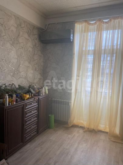 3-к. квартира, 76 м², 4/4 эт.