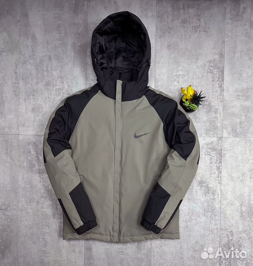 Зимние куртки Nike