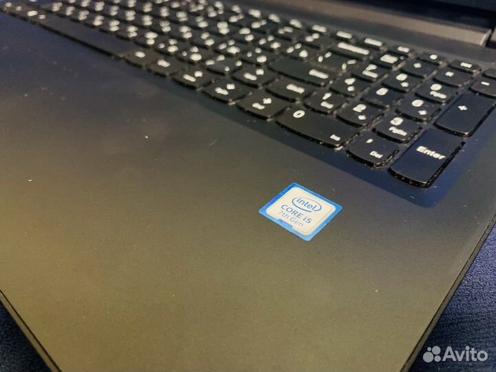 Свежий, мощный ноутбук (i5/ 12 гб/ 3.2 ггц)