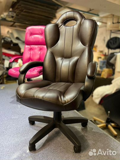 Компьютерное игровое кресло