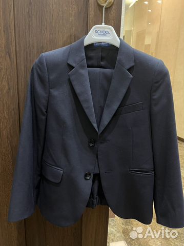 Школьный костюм