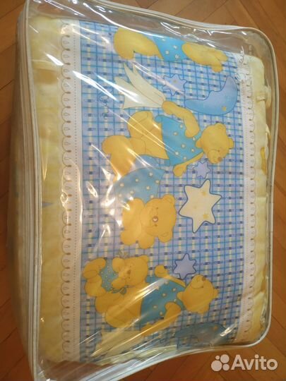 Бортики в кроватку