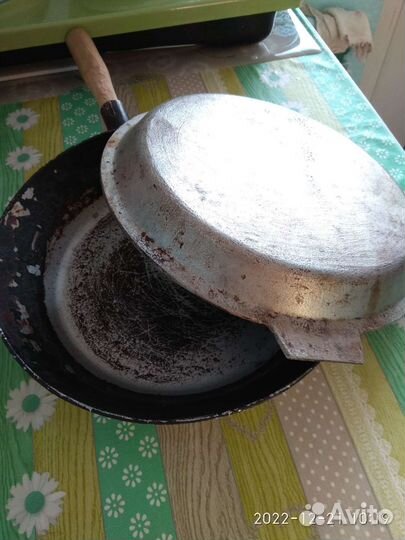 Сковорода с крышкой