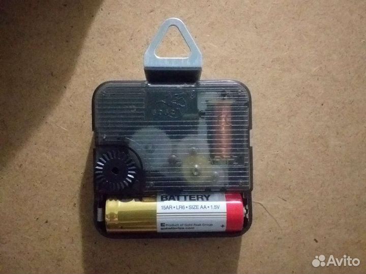 Часы настенные