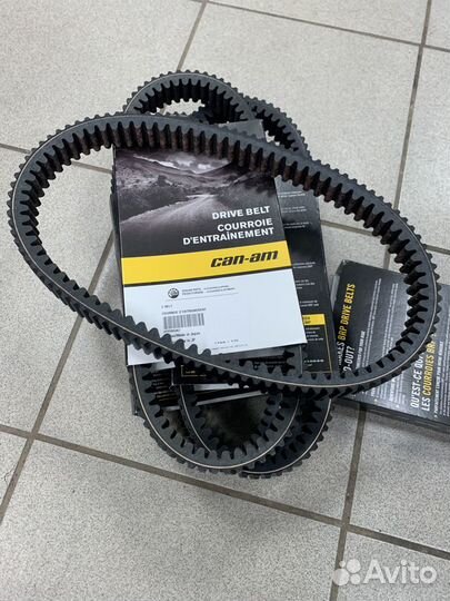 422280367 Ремень вариатора maverick commander BRP