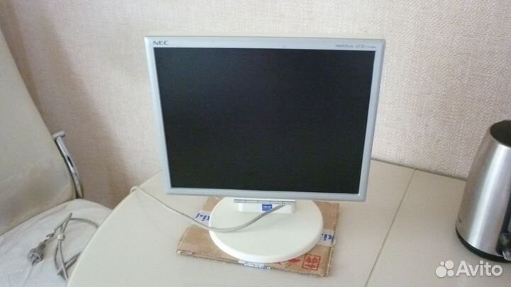 ЖК монитор NEC MultiSync LCD175VXM+ 17