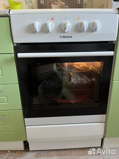 Электрическая плита Hansa