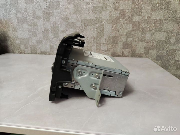 Штатная магнитола Honda CR-V 4