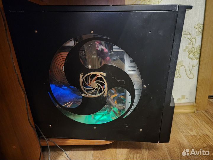 Intel Core2Duo E8400, HDD 1.5Тб, RAM 4Gb, HD 6870