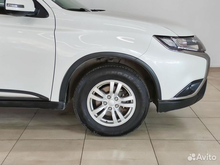 Mitsubishi Outlander 2.0 CVT, 2019, 64 635 км