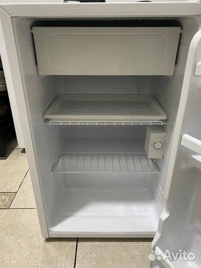 Холодильник новый