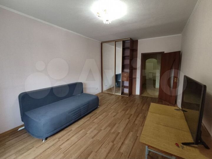 2-к. квартира, 56,3 м², 1/9 эт.