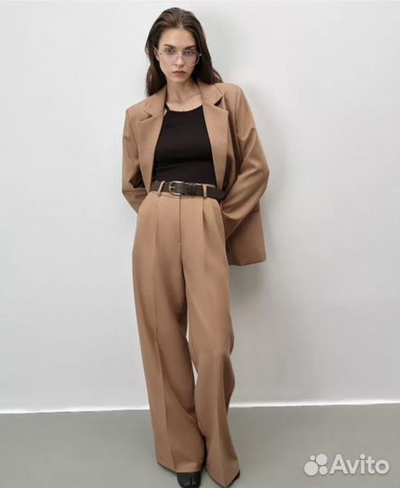 Костюм с брюками палаццо 44 46