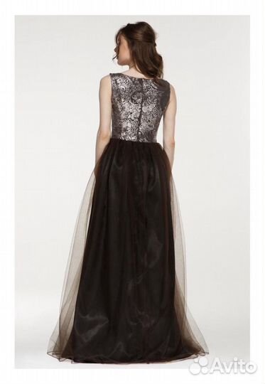 Платье вечернее