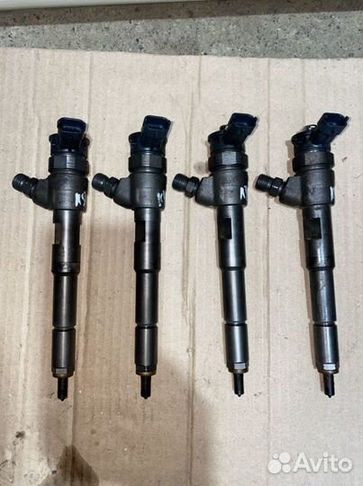 Форсунки 0445110652 1.5DCI Dacia Renault к9к