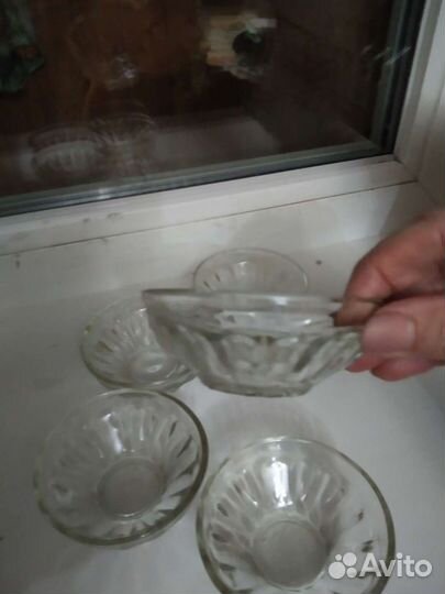 Розетки из стекла