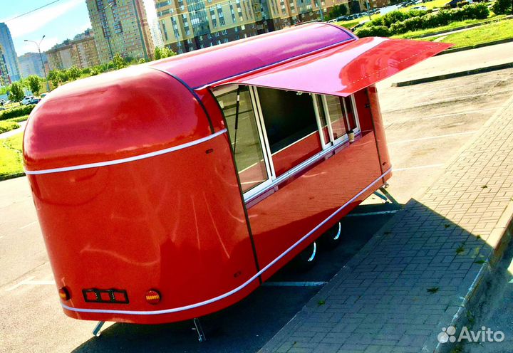 Мобильный прицеп на колесах