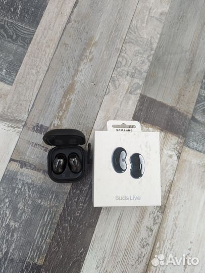 Samsung galaxy buds live