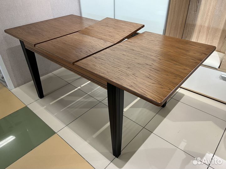 Стол обеденный раздвижной из массива