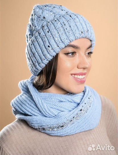 Женский снуд и шапка. новое