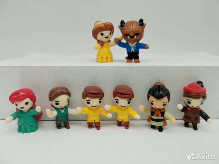 Игрушки из киндер сюрприз Принцессы Диснея 2017