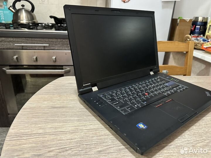 Lenovo thinkpad L520 i3-2350М/SSD/15'6 экран