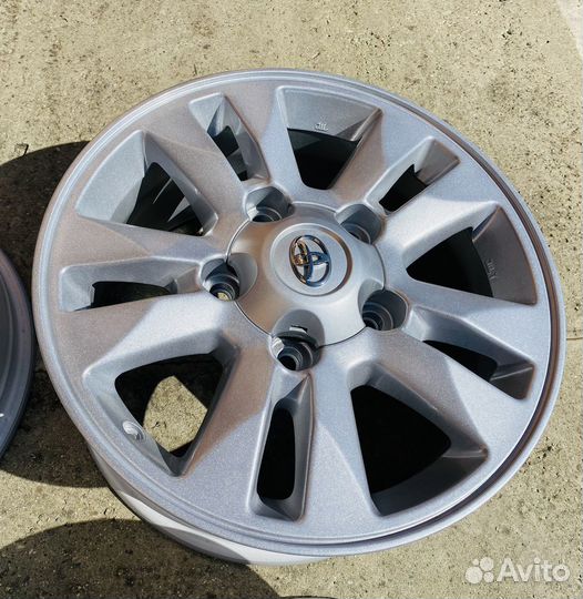 Диски toyota land cruiser 200 R17