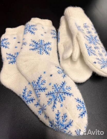 Варежки и Носки набор