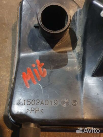 Резонатор Mitsubishi Outlander