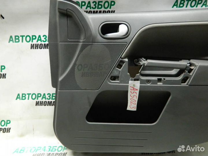 Обшивка двери передней правой для Ford Fusion 200