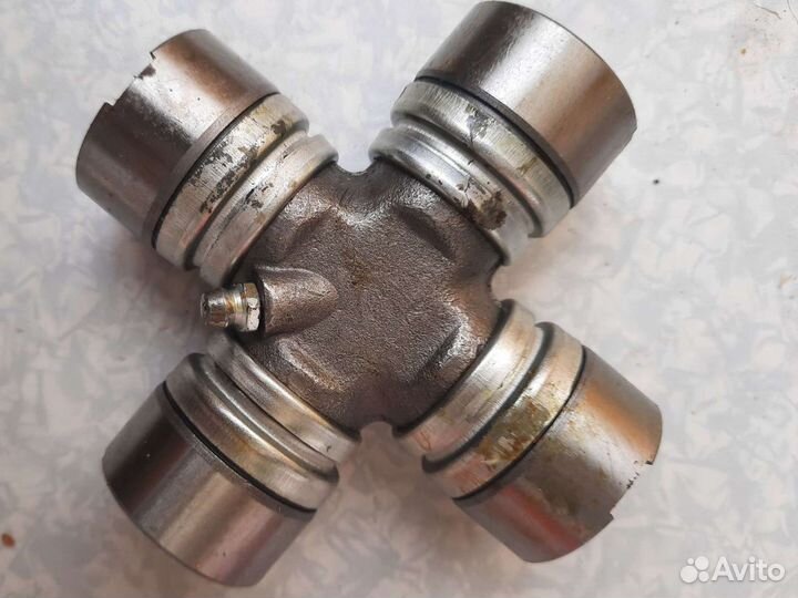 Крестовина карданного вала газ