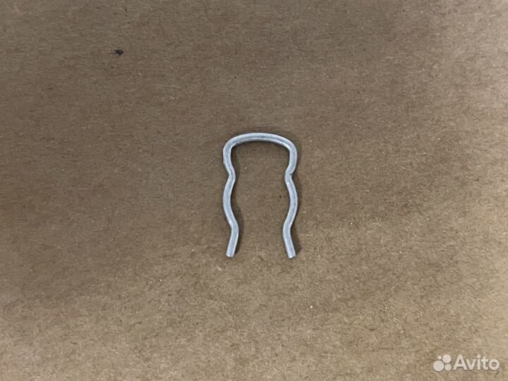 Фиксатор трубки цилиндра сцеп. Mercedes Sprinter