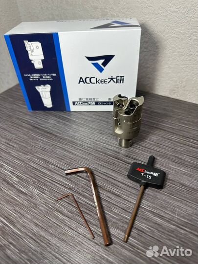 Расточная головка