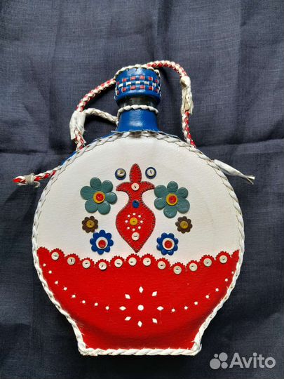 Бутылка стеклянная в оплётке