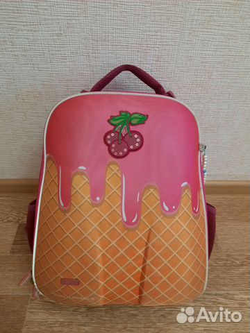 Школьный рюкзак