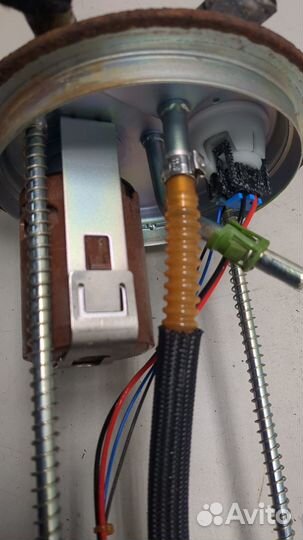 Насос топливный электрический Hummer H3, 2006