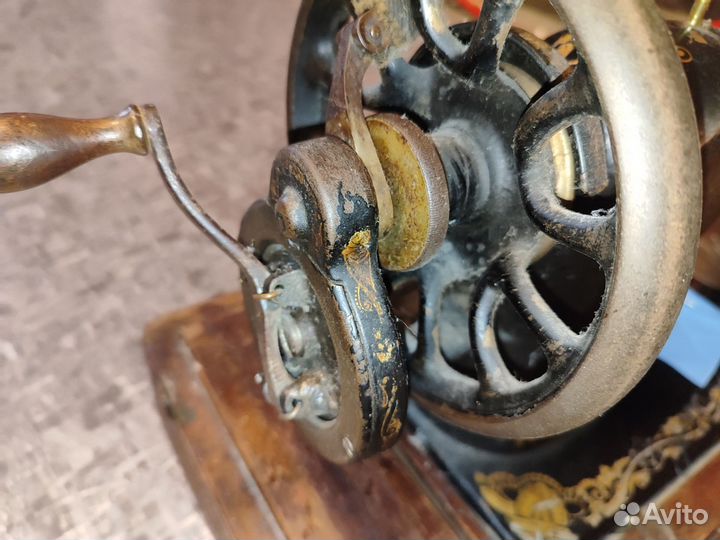 Швейная машинка Подольск ручная