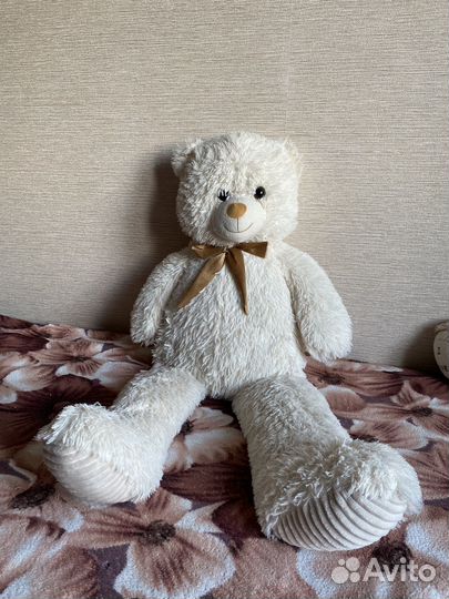 Плюшевый медведь