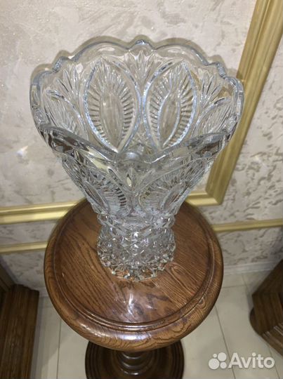 Ваза хрустальная