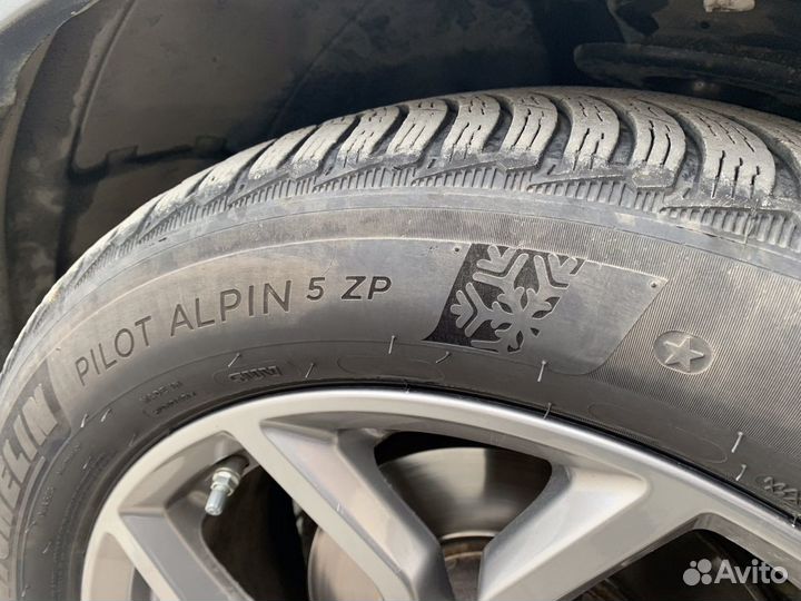 Michelin Alpin 5 245/50 R19 105V