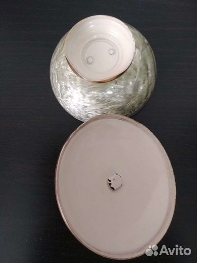 Винтажная пудреница