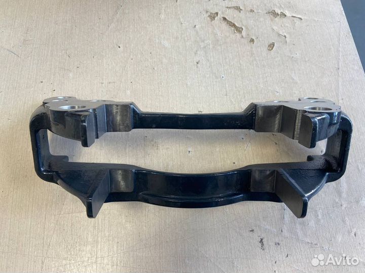 Скоба суппорта Валдай