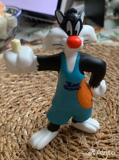 Кот из Макдоналдса