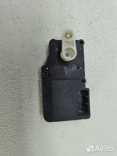 Моторчик заслонки отопителя печки Chery Fora A21