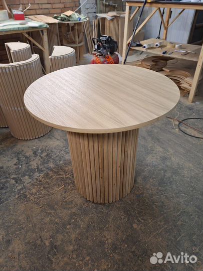 Стол раздвижной деревянный реечный