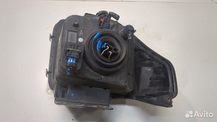 Фара (передняя) Dodge Nitro, 2007