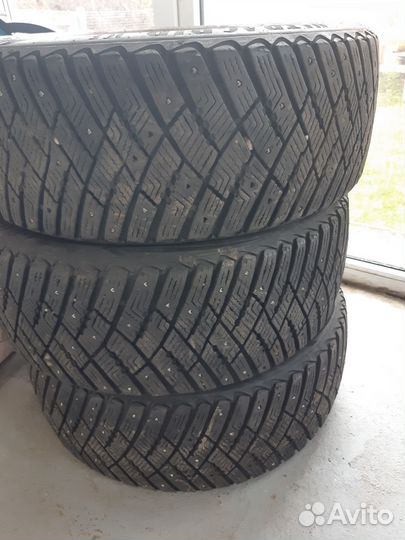 Goodyear UltraGrip 205/50 R17