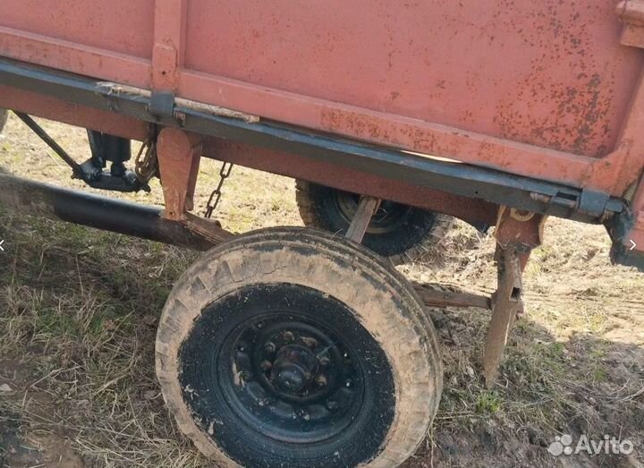 Прицеп тракторный 2 птс 4.5