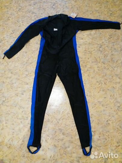 Костюм для дайвинга